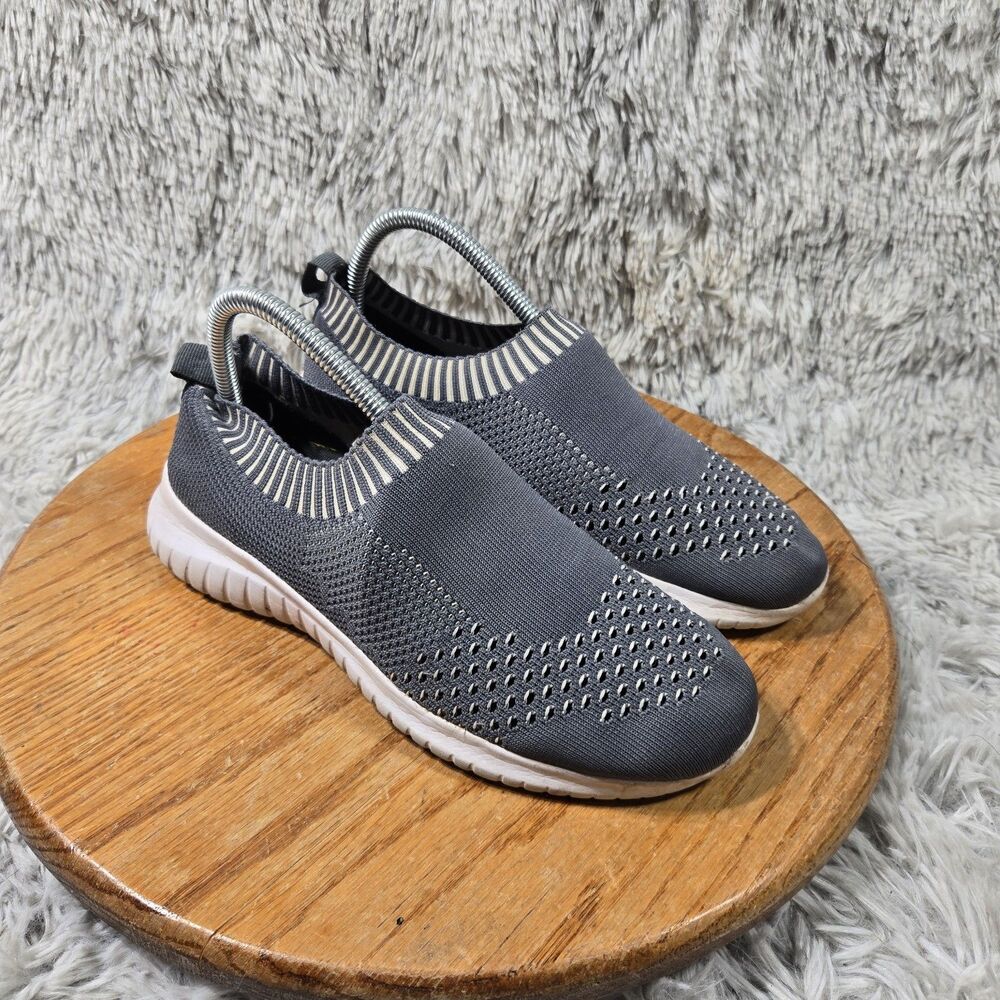 TSU Walking Running Shoes Women 8 Striped Cuff Gray Lightweight Fashion Sneakers